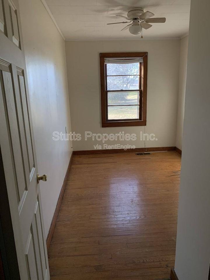 200 Countryside Ln #580 - Photo 6 of 8