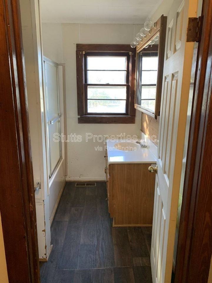 200 Countryside Ln #580 - Photo 7 of 8