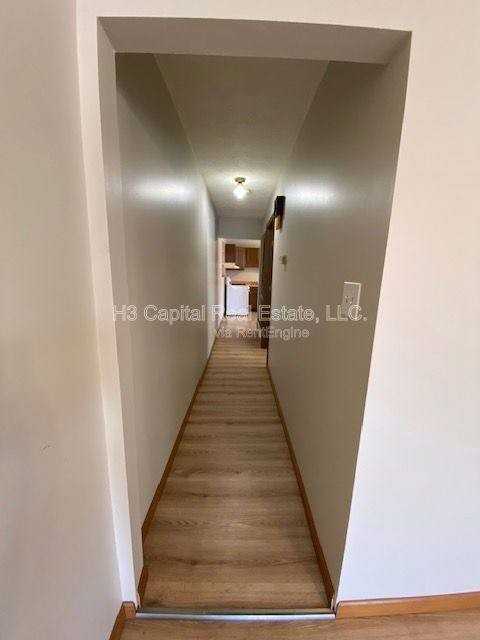 2011 Harris St #C - Photo 3 of 10
