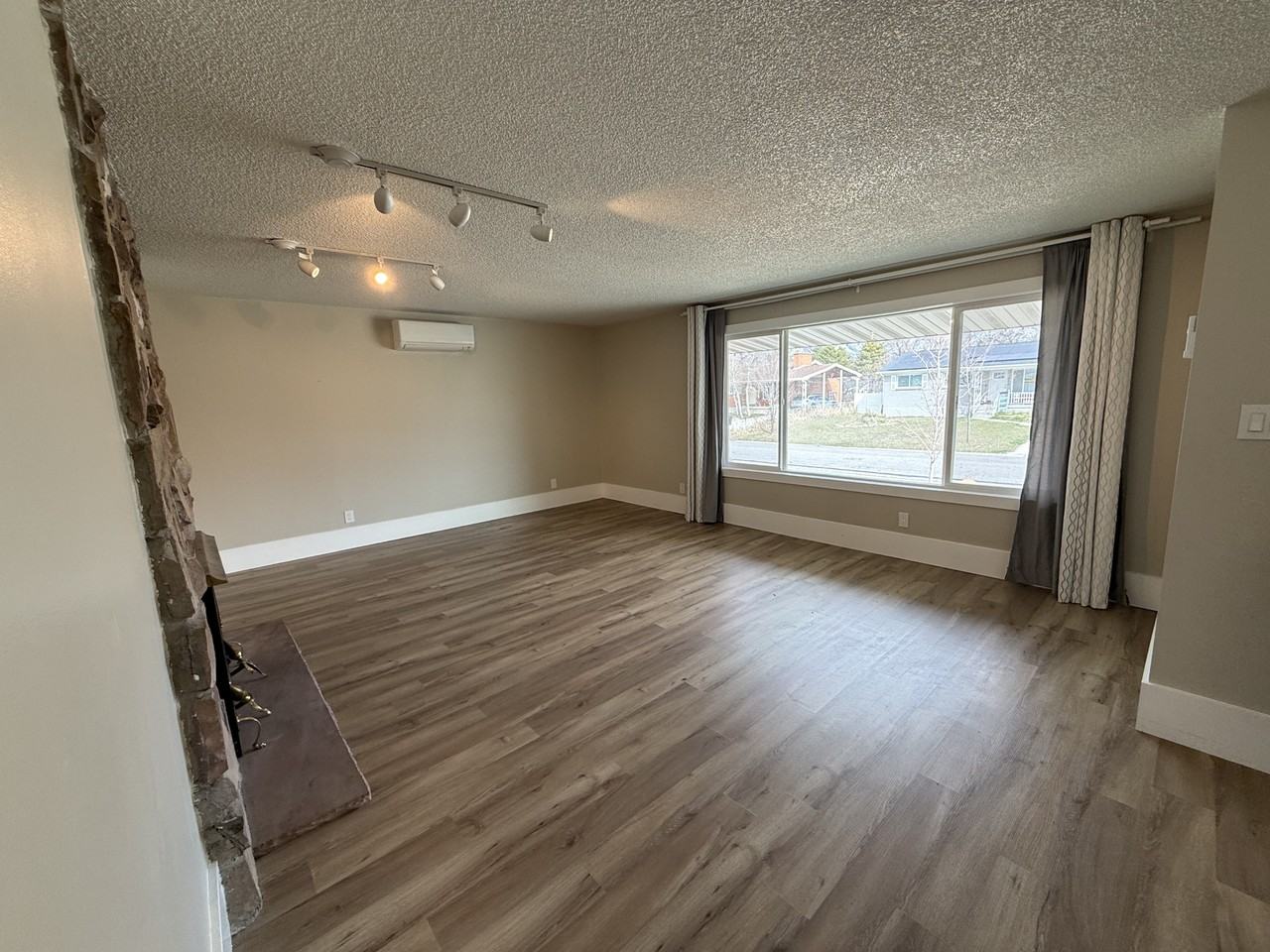3490 S Park Meadows St #1 - Photo 2 of 15