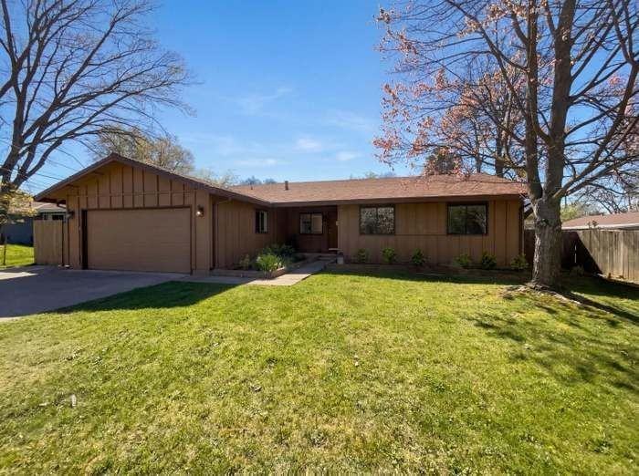 5316 Marmith Ave - Photo 4 of 21