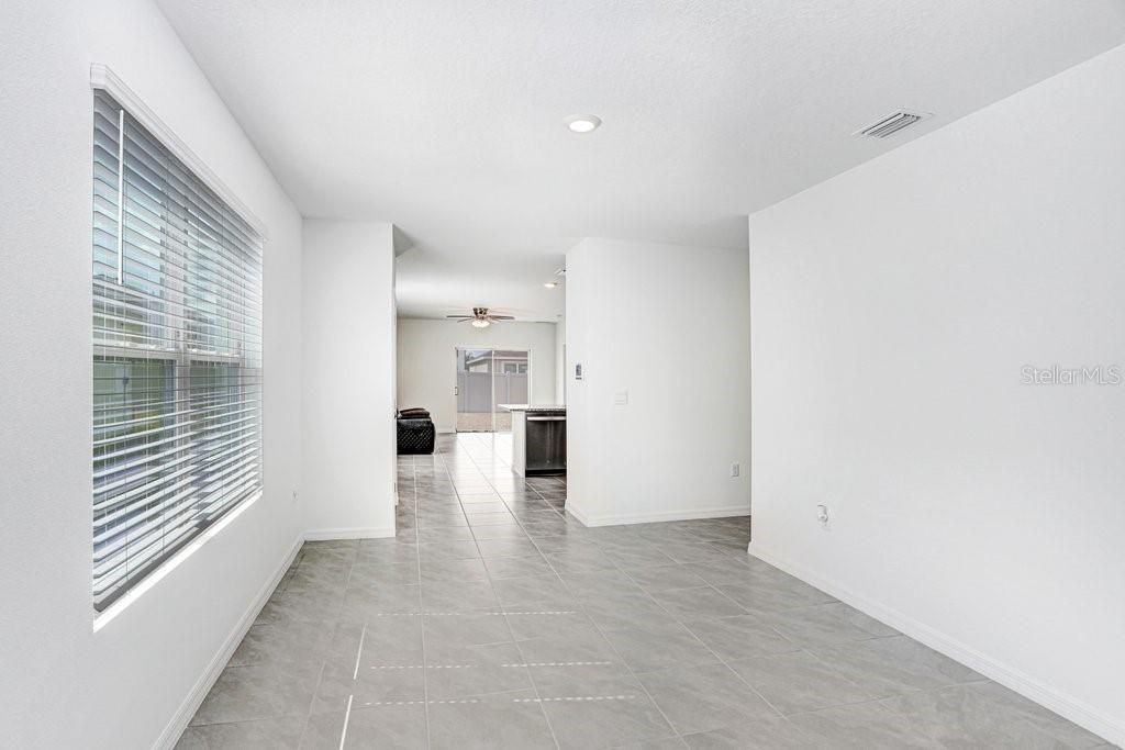 3422 Shady Sunrise Loop - Photo 4 of 5