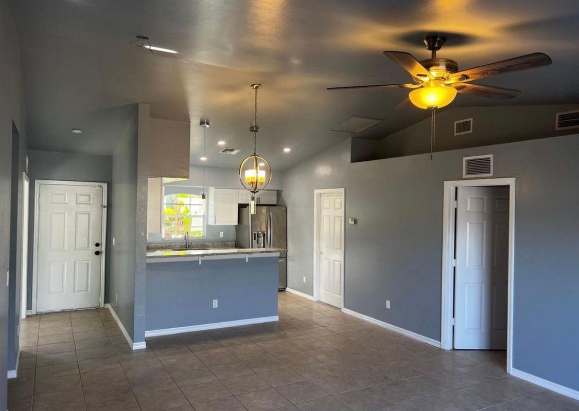 4500 25th St Sw - Photo 3 of 6