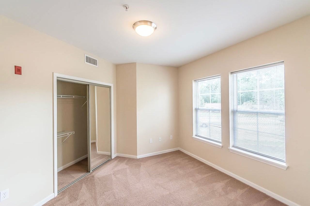 East Bay II Apartments - Photo 6 of 50