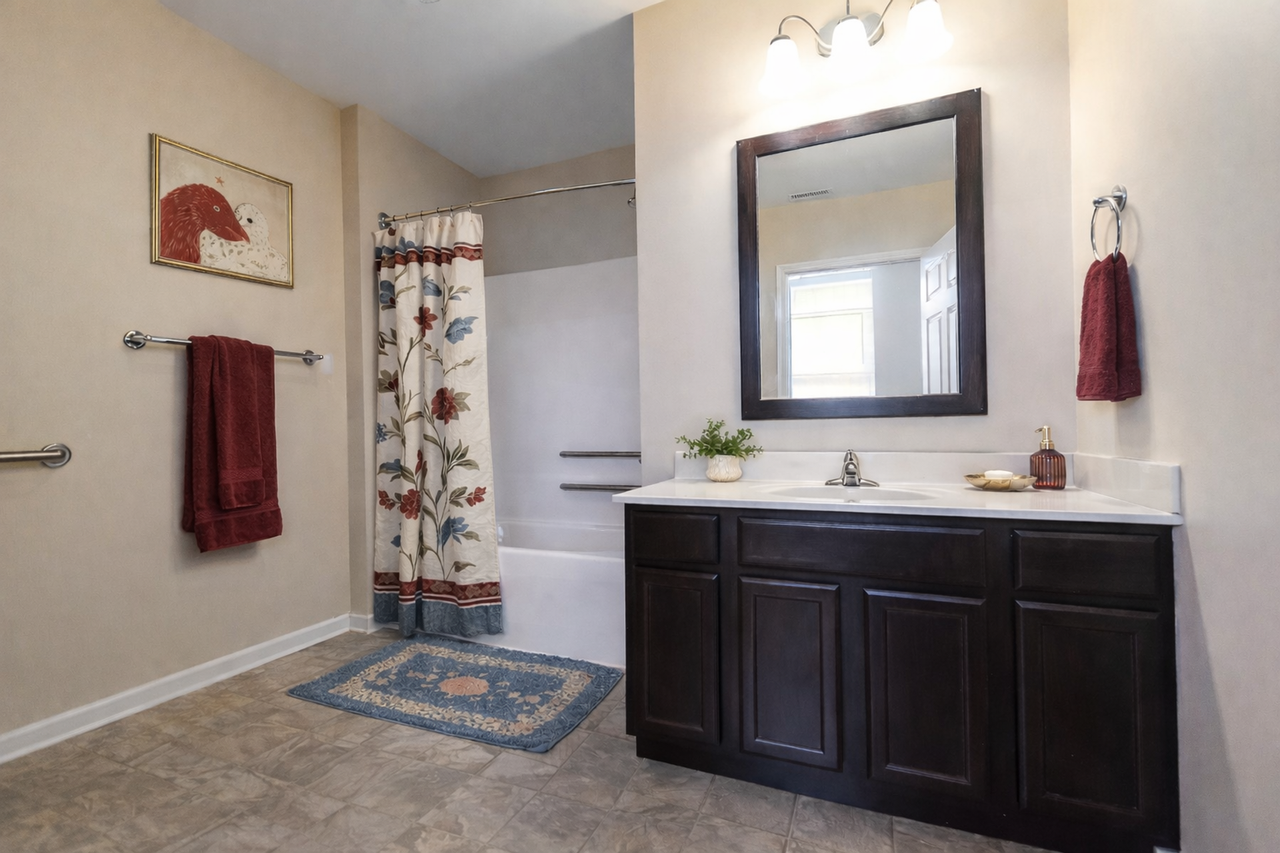 Studio 531 - Photo 6 of 47