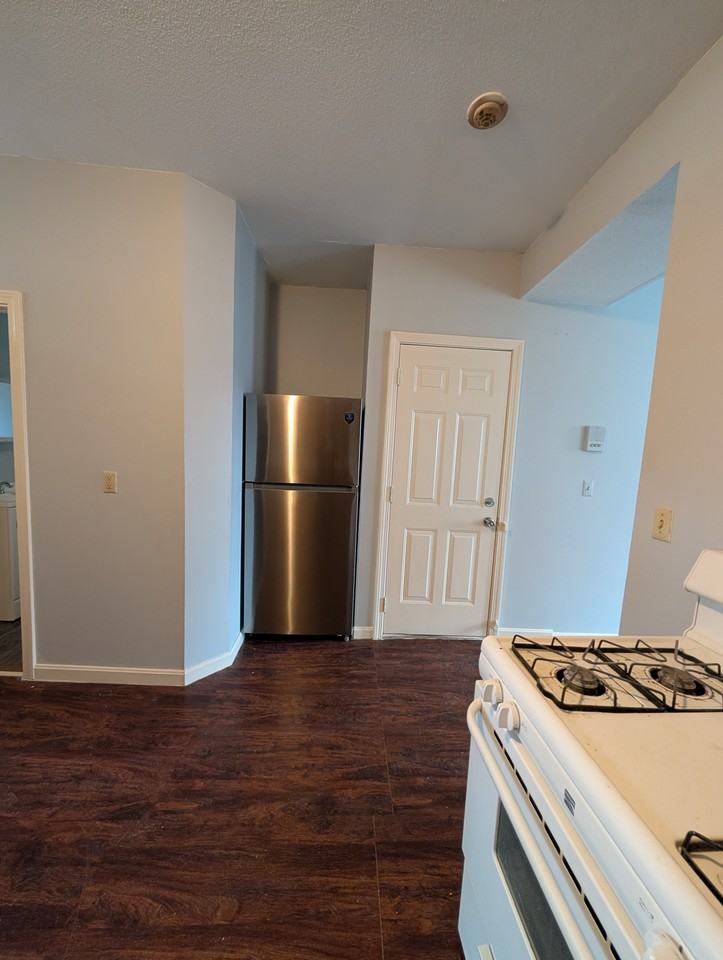 56 Elm Street #1L - Photo 2 of 10