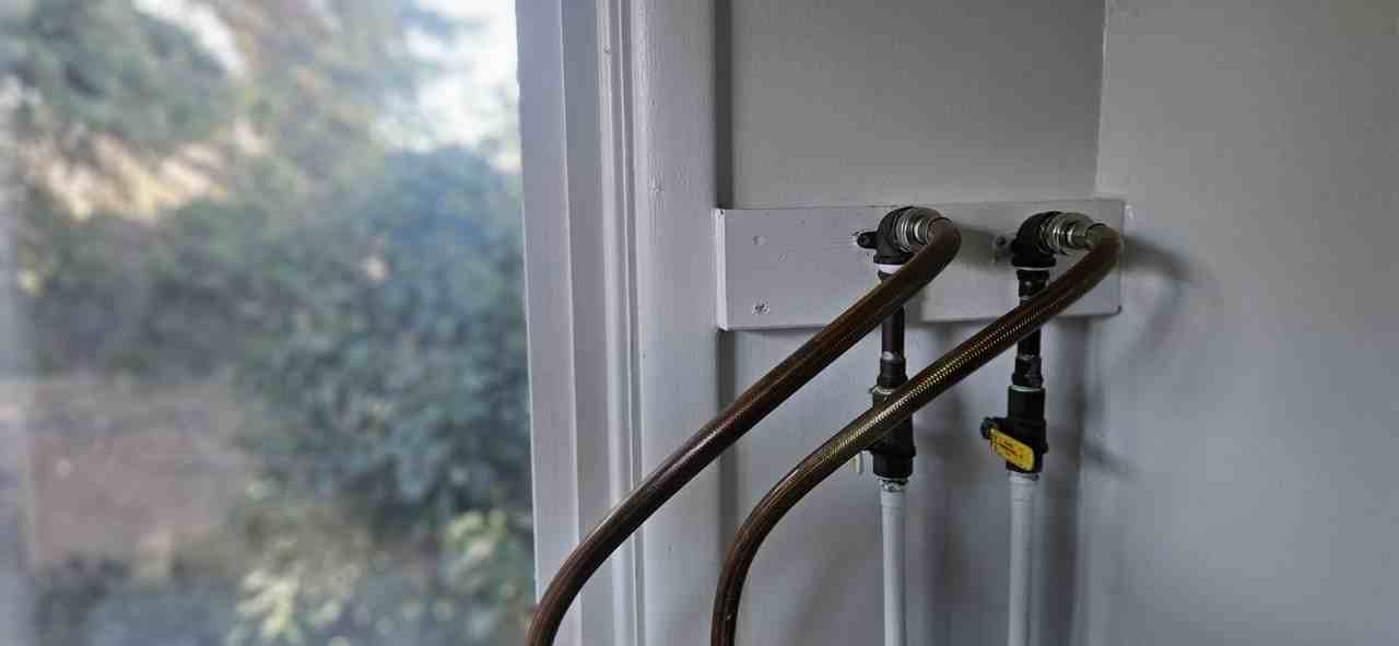 759 S 1000 E - Photo 7 of 7