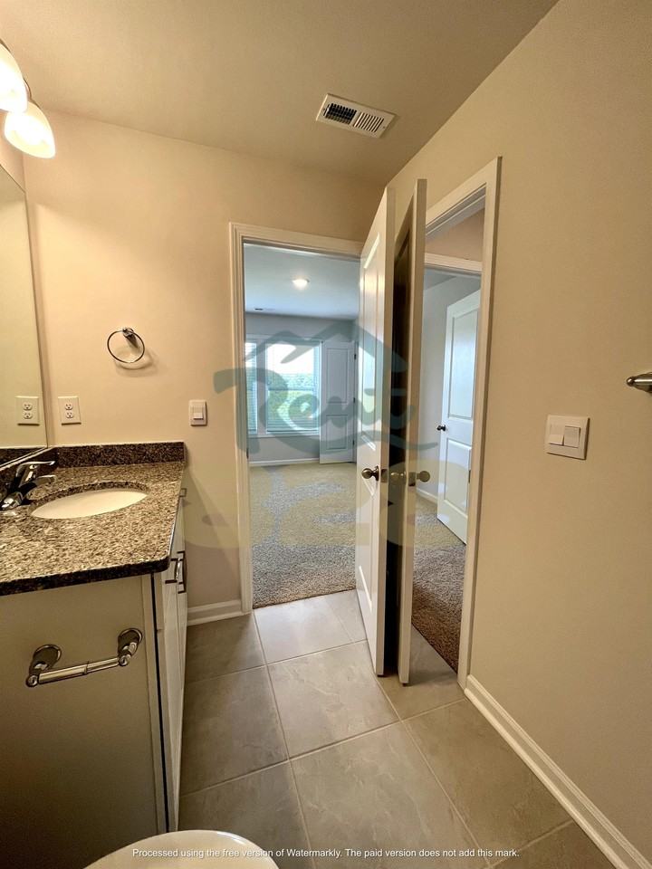 146 Creekview Rd #1 - Photo 6 of 35