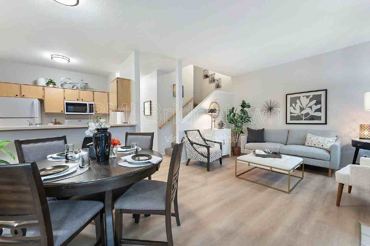 2026 Virginia Ln - Photo 4 of 24