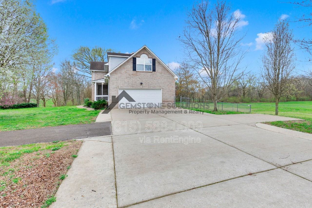 3848 Kedron Rd - Photo 3 of 43