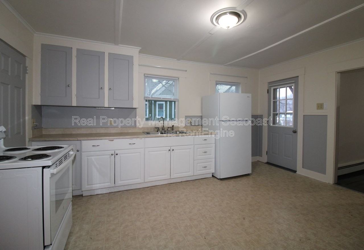 69 Lafayette St #B - Photo 4 of 18