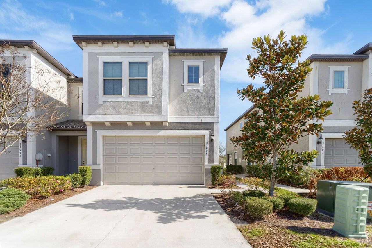 31975 Blue Passing Loop - Photo 2 of 42