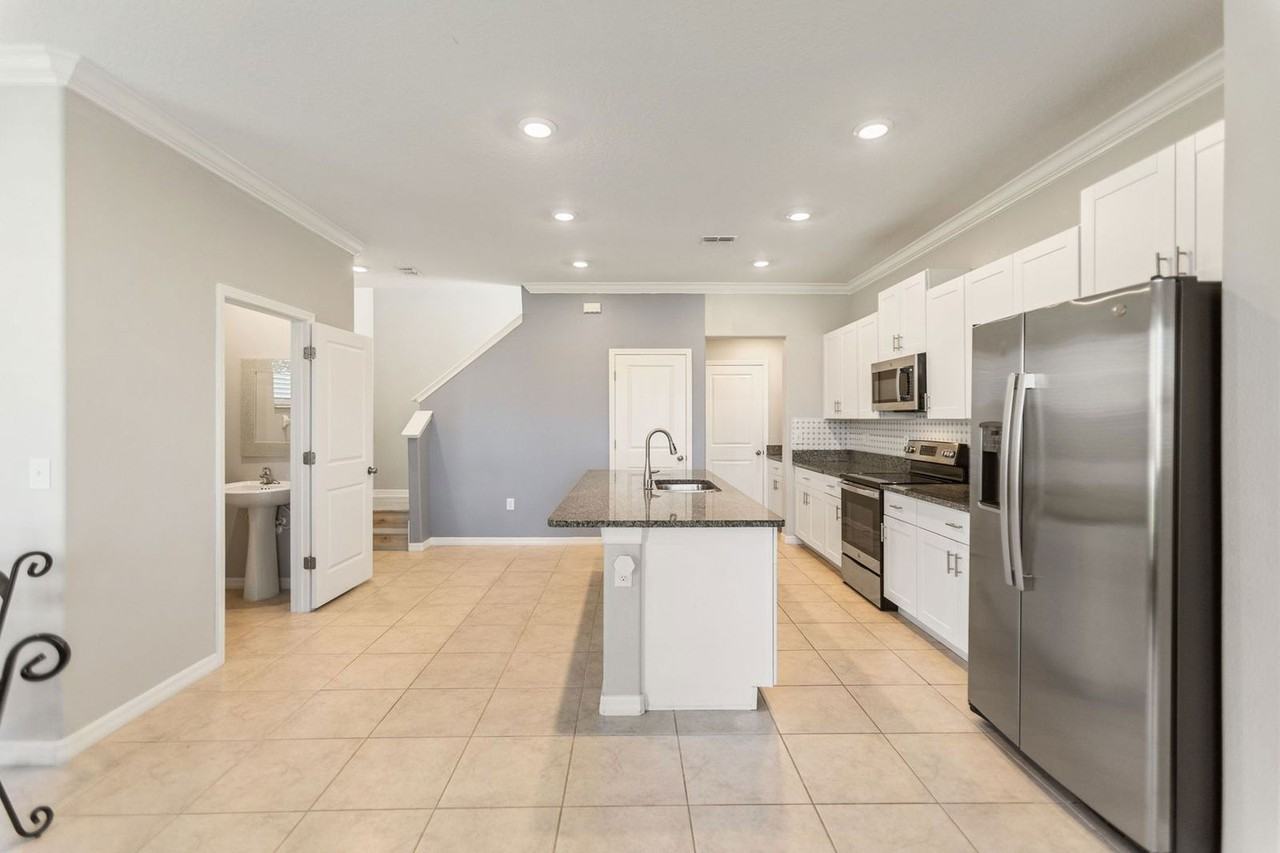 31975 Blue Passing Loop - Photo 7 of 42