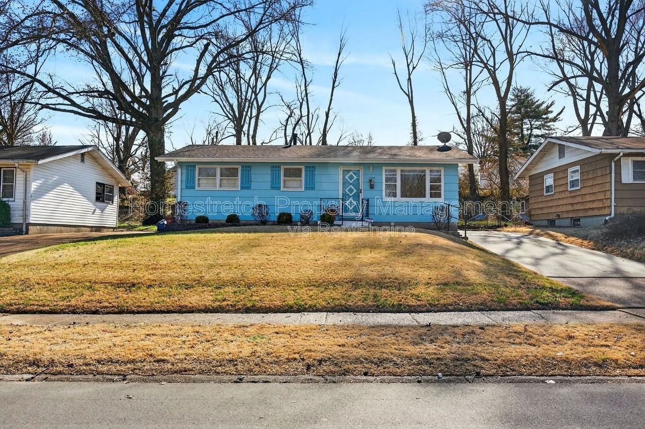 1108 Renshaw Dr - Photo 2 of 29