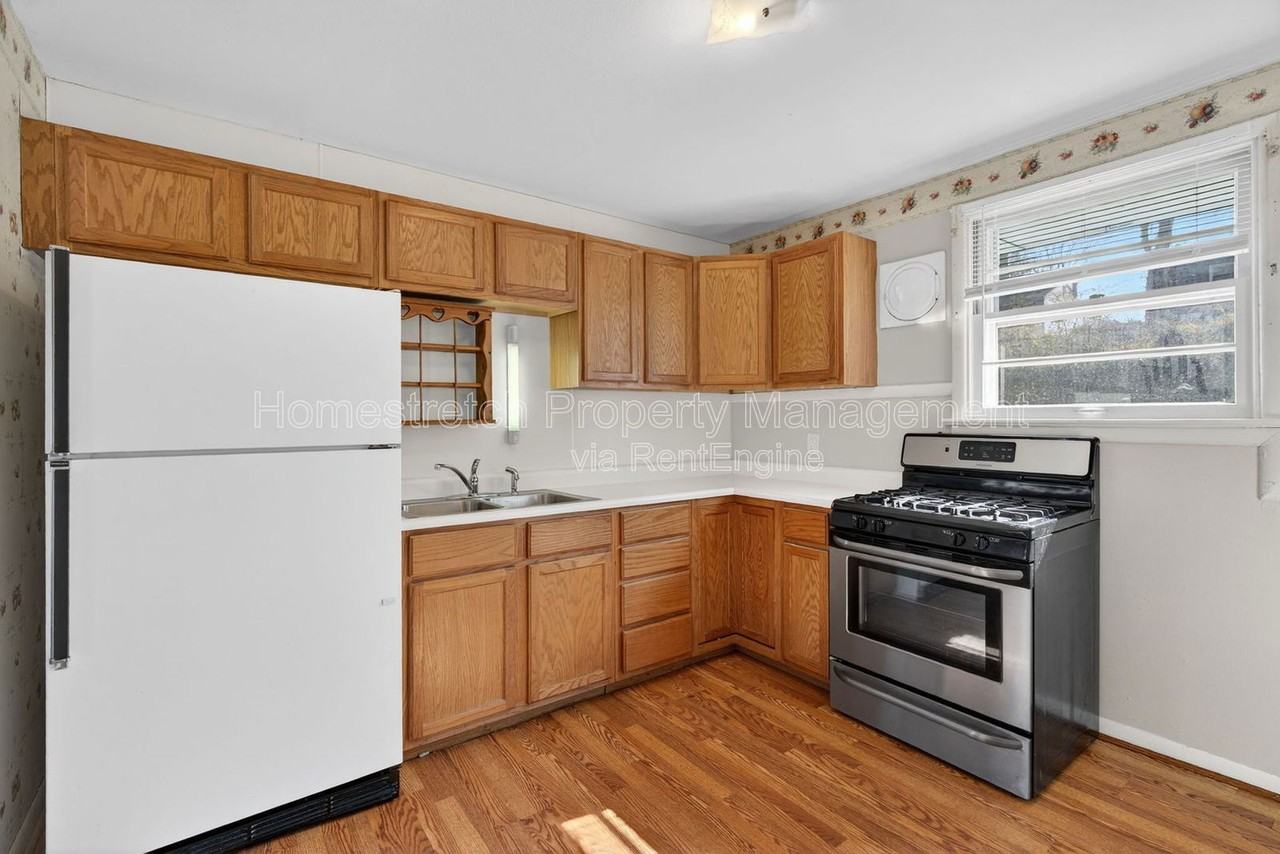 1108 Renshaw Dr - Photo 7 of 29