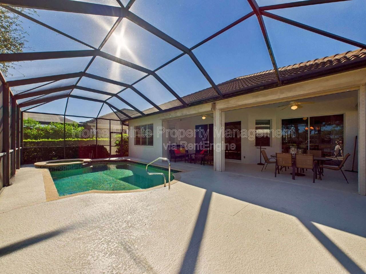 21809 Masters Cir - Photo 2 of 31