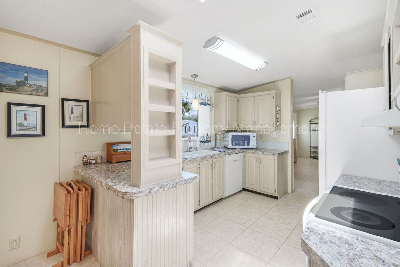 39 Umber Ct - Photo 7 of 21