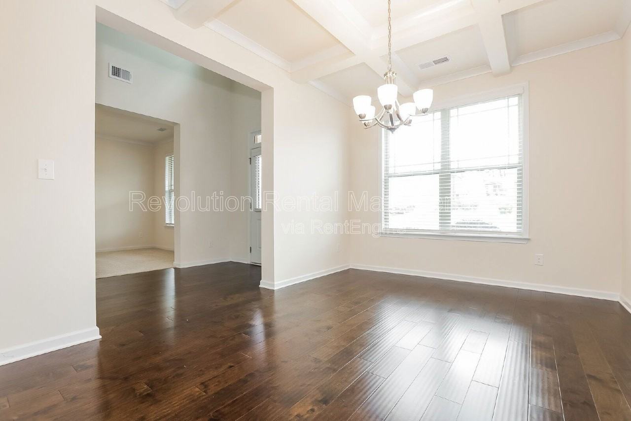 3627 Parkside View Blvd - Photo 5 of 17