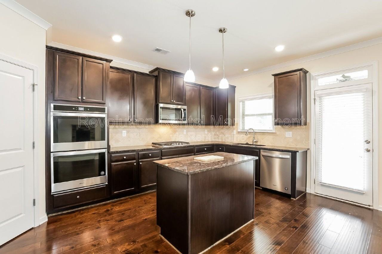 3627 Parkside View Blvd - Photo 6 of 17