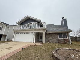 featured image of 1540 W Beverly Cir