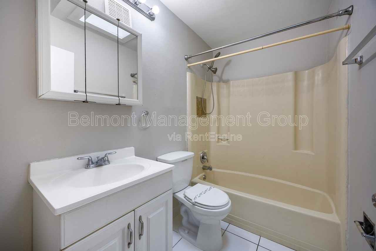 5533 Decatur St - Photo 7 of 11
