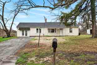 10261 Imperial Dr - Photo 1 of 1