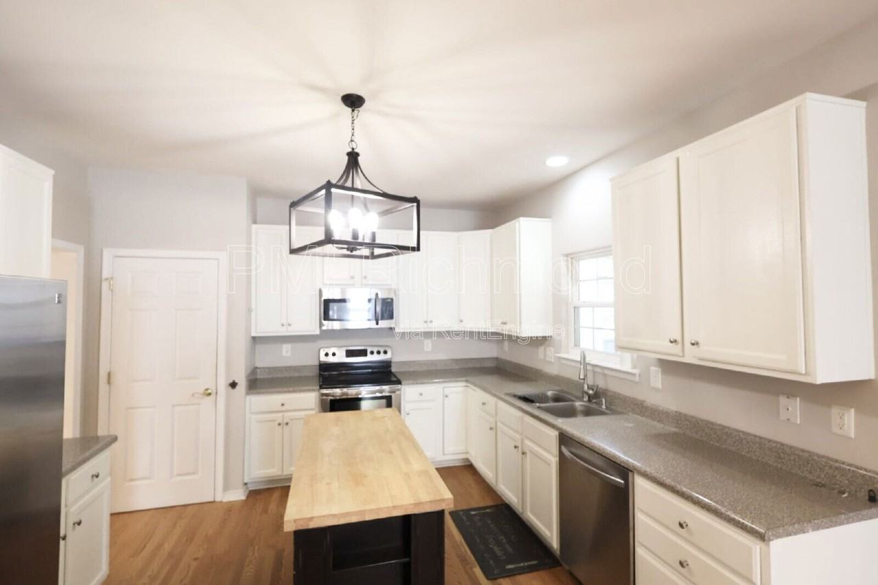 8418 Newbys Mill Dr - Photo 6 of 22