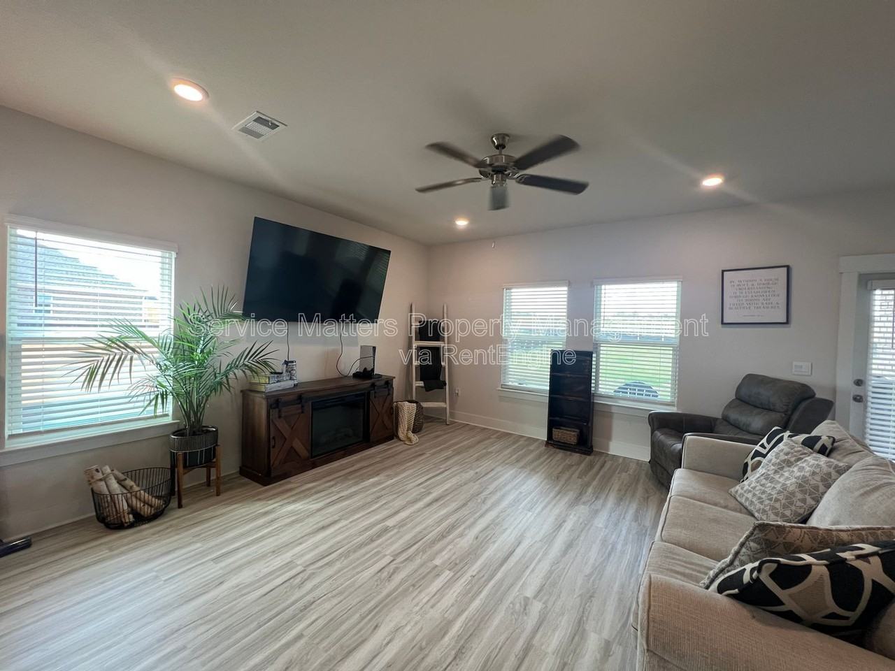 5964 Sargassum Ln - Photo 6 of 47