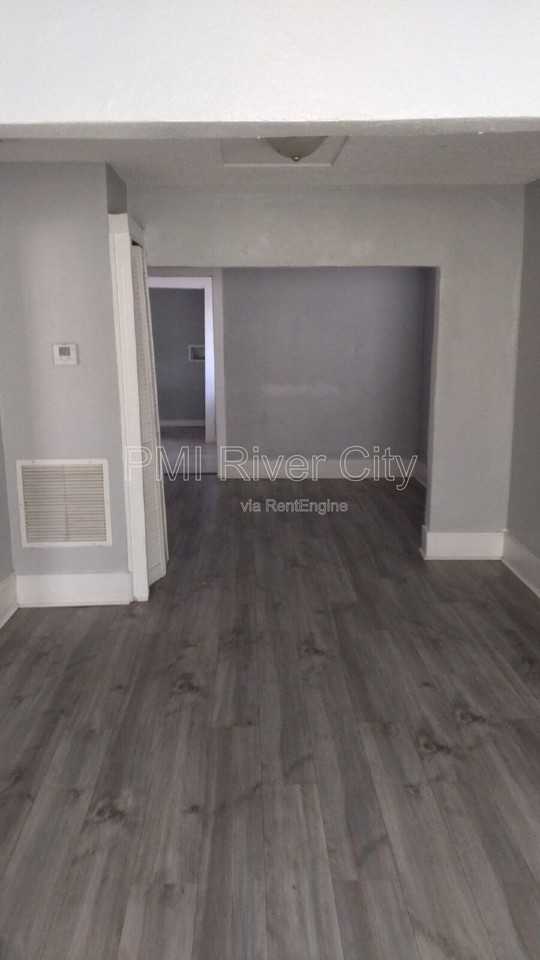 1331 W 25th St - Photo 6 of 15