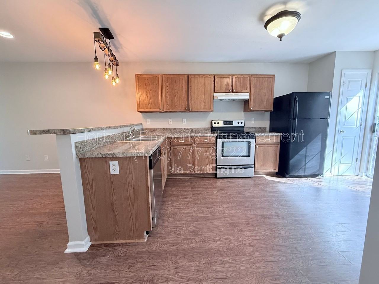 9295 Horseshoe Bnd - Photo 7 of 22