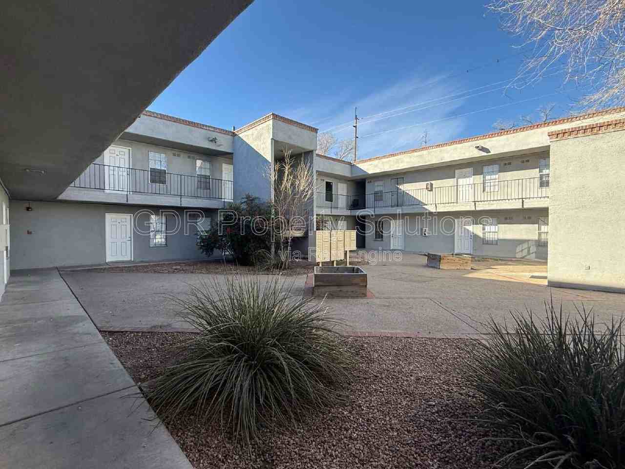 401 14th St Nw #27 - Photo 2 of 18