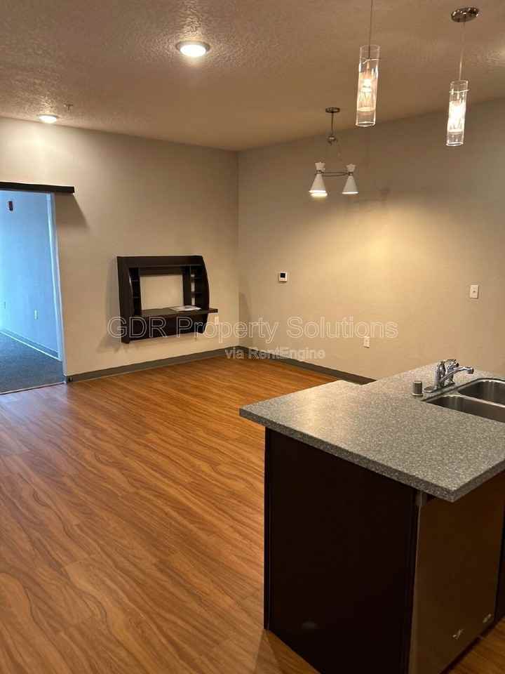 950 4th St Nw #207 - Photo 6 of 25