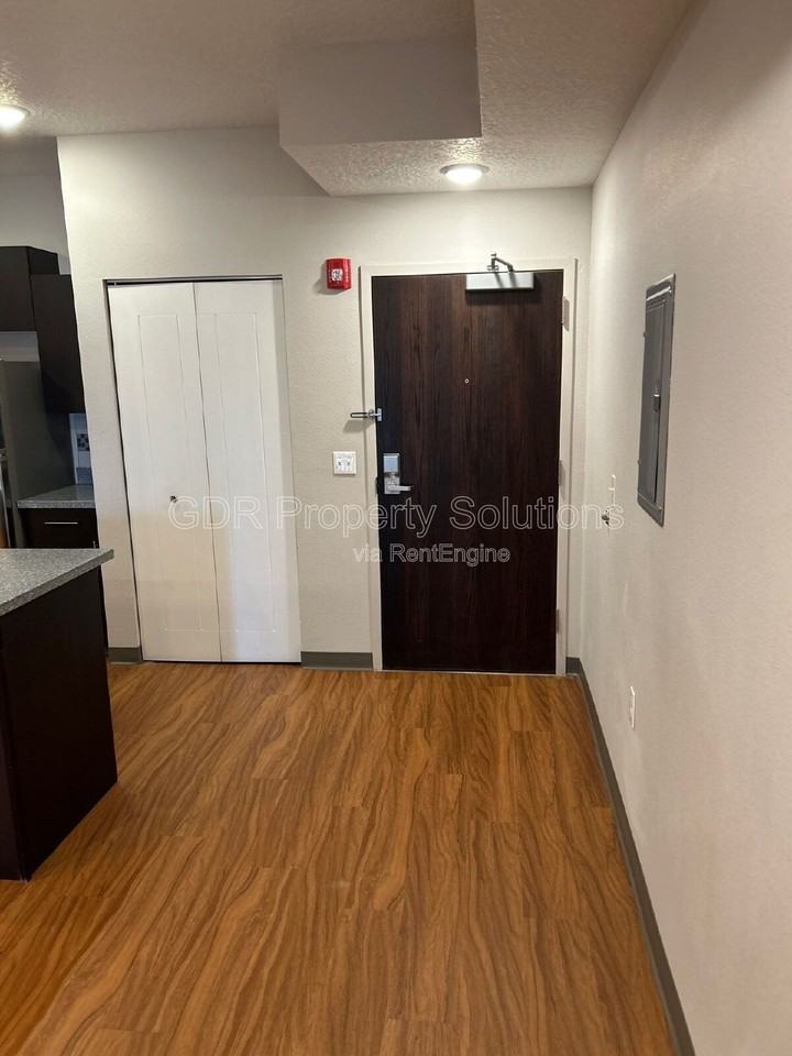 950 4th St Nw #207 - Photo 7 of 25