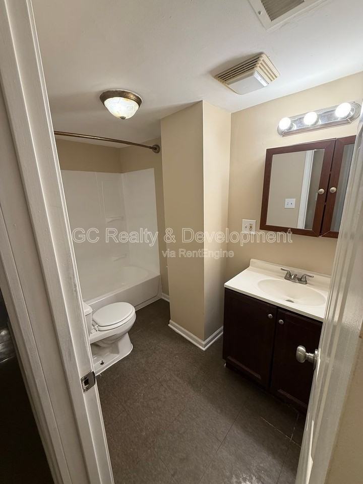 2548 W Washington Blvd #2548BE - Photo 7 of 10