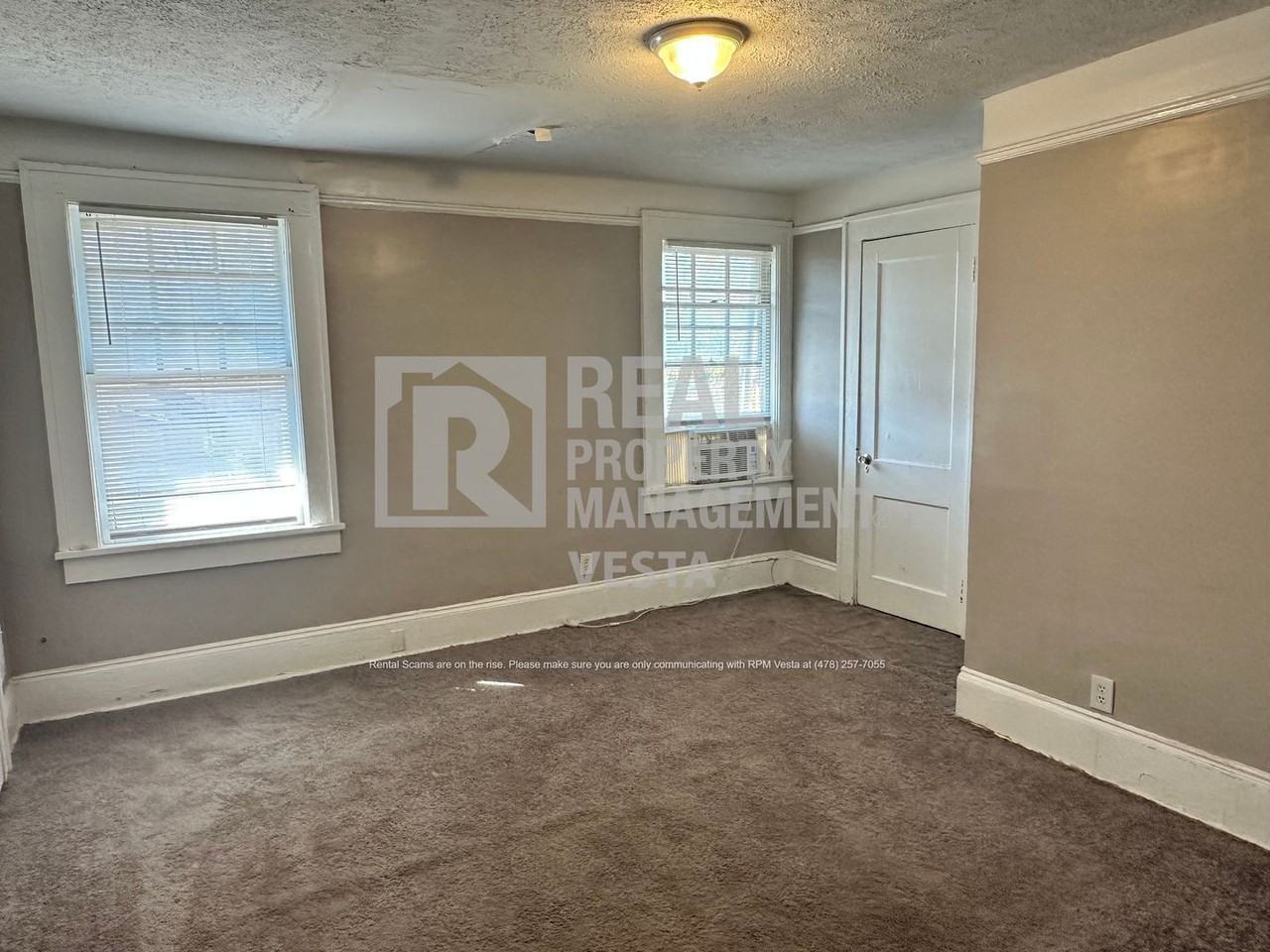 2697 Napier Ave - Photo 5 of 12