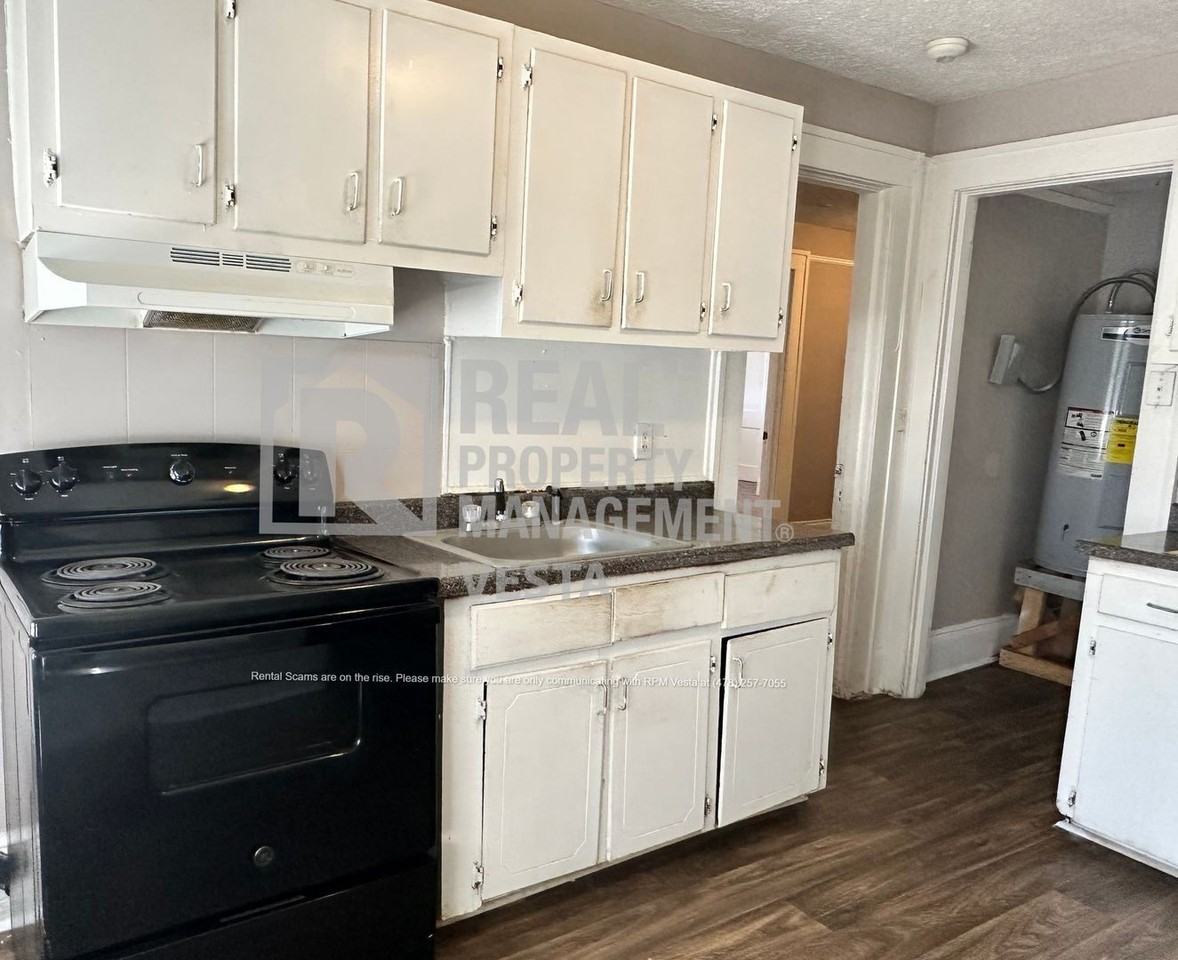 2697 Napier Ave - Photo 7 of 12