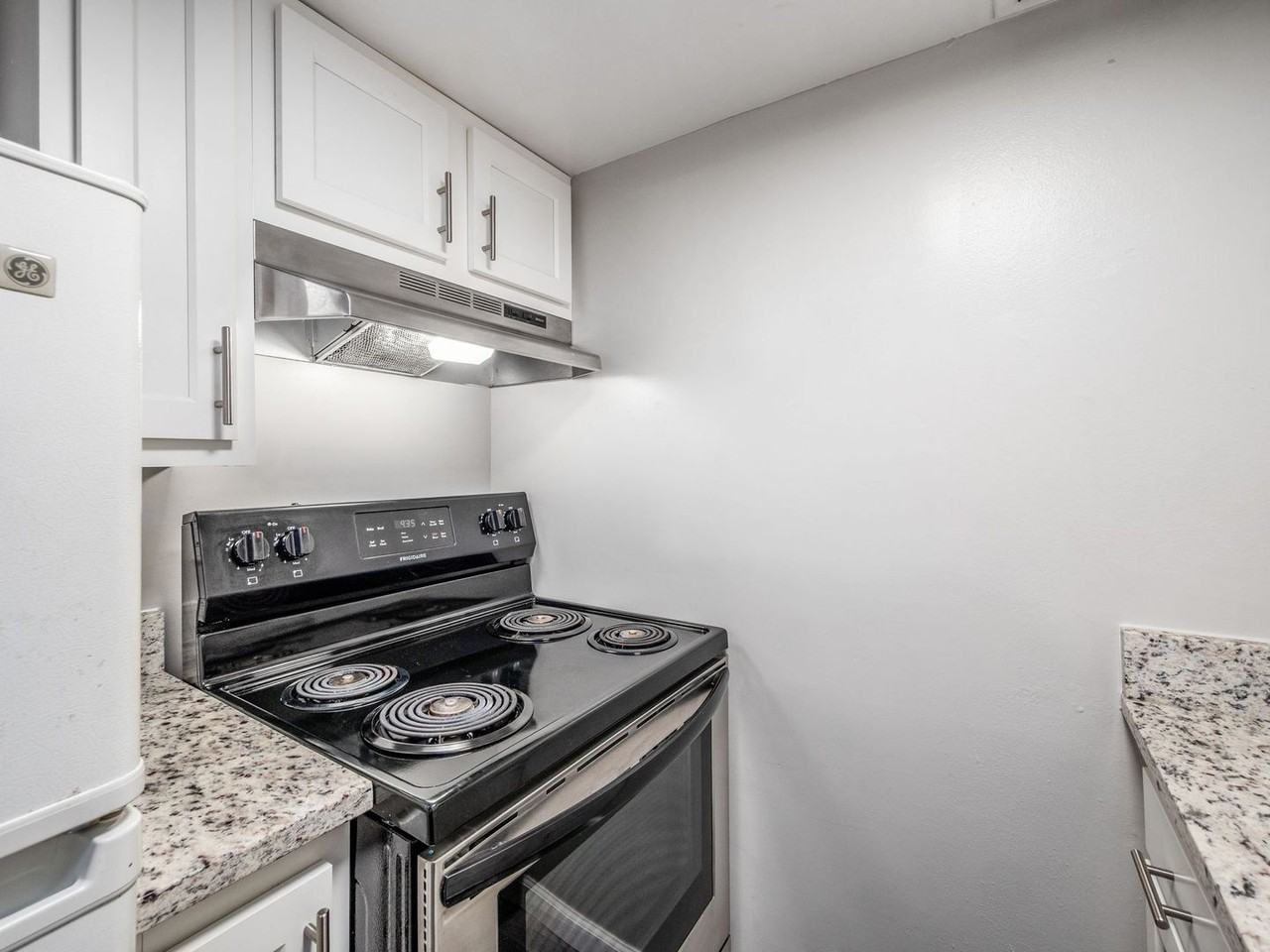 70 W 8th Ave #C1 - Photo 4 of 18