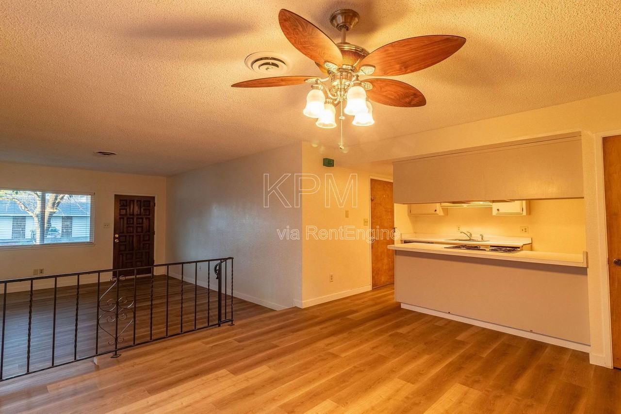 422 Felton Way - Photo 6 of 19