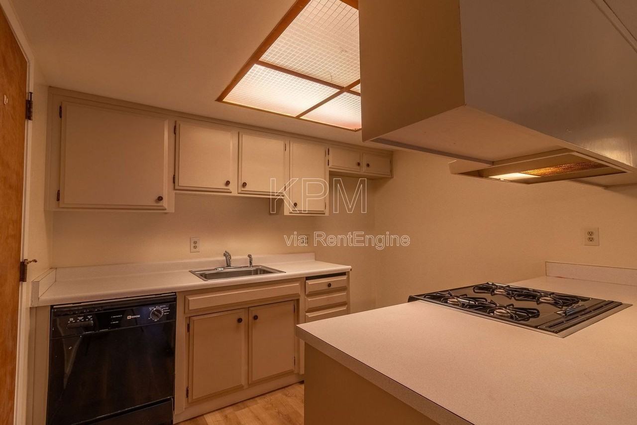 422 Felton Way - Photo 7 of 19