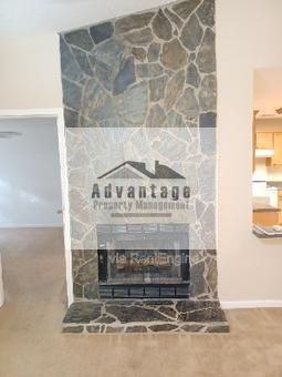 132 Wesleyan Way - Photo 3 of 12