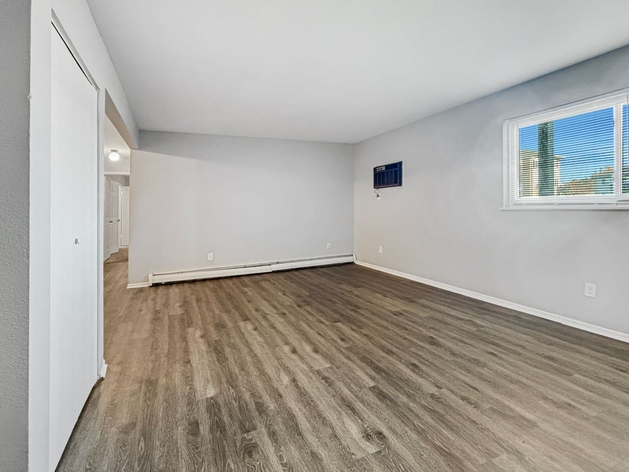 1018 Abbey Ct #2 - Photo 3 of 6