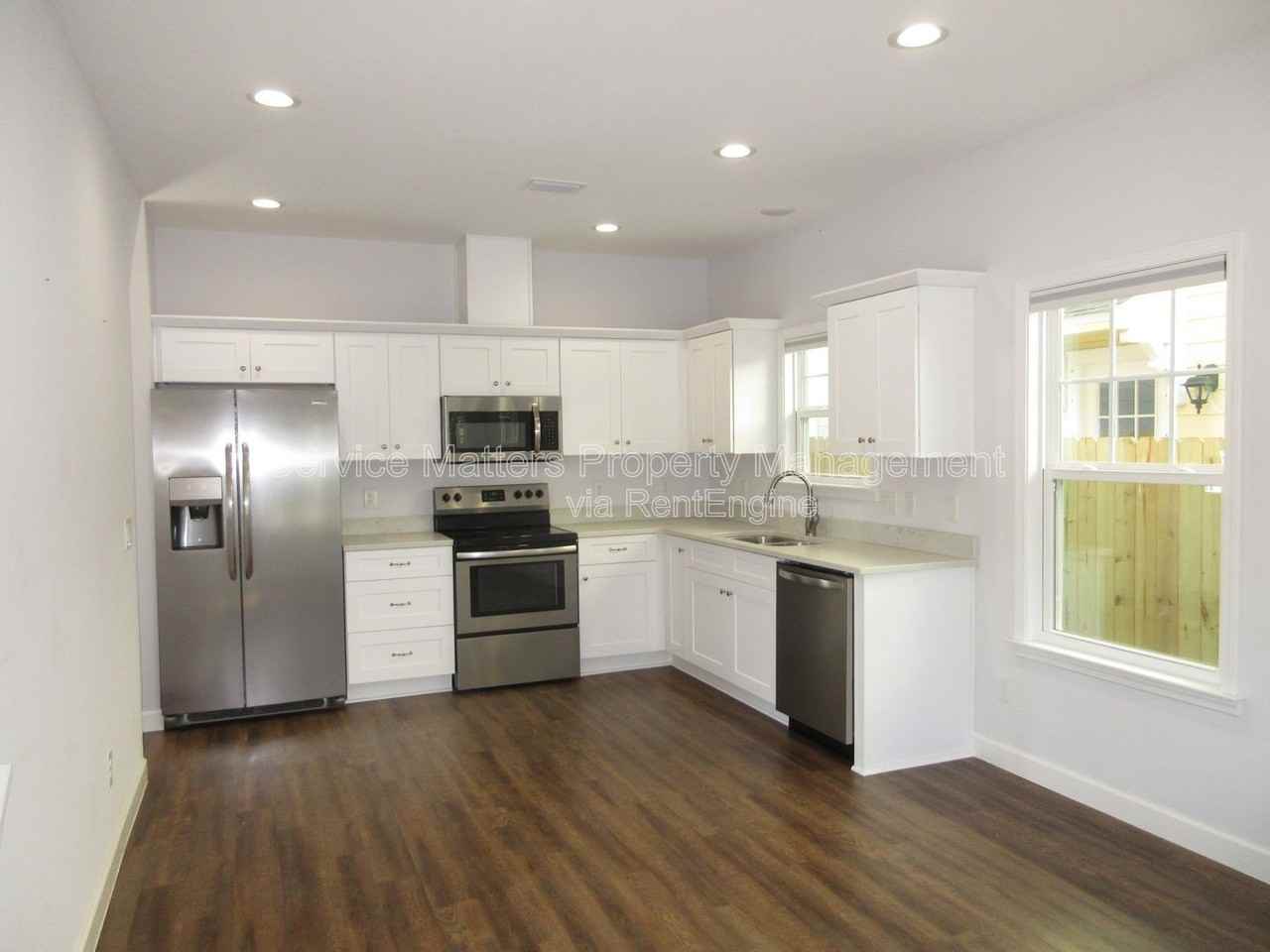 716 W Intendencia St - Photo 5 of 21