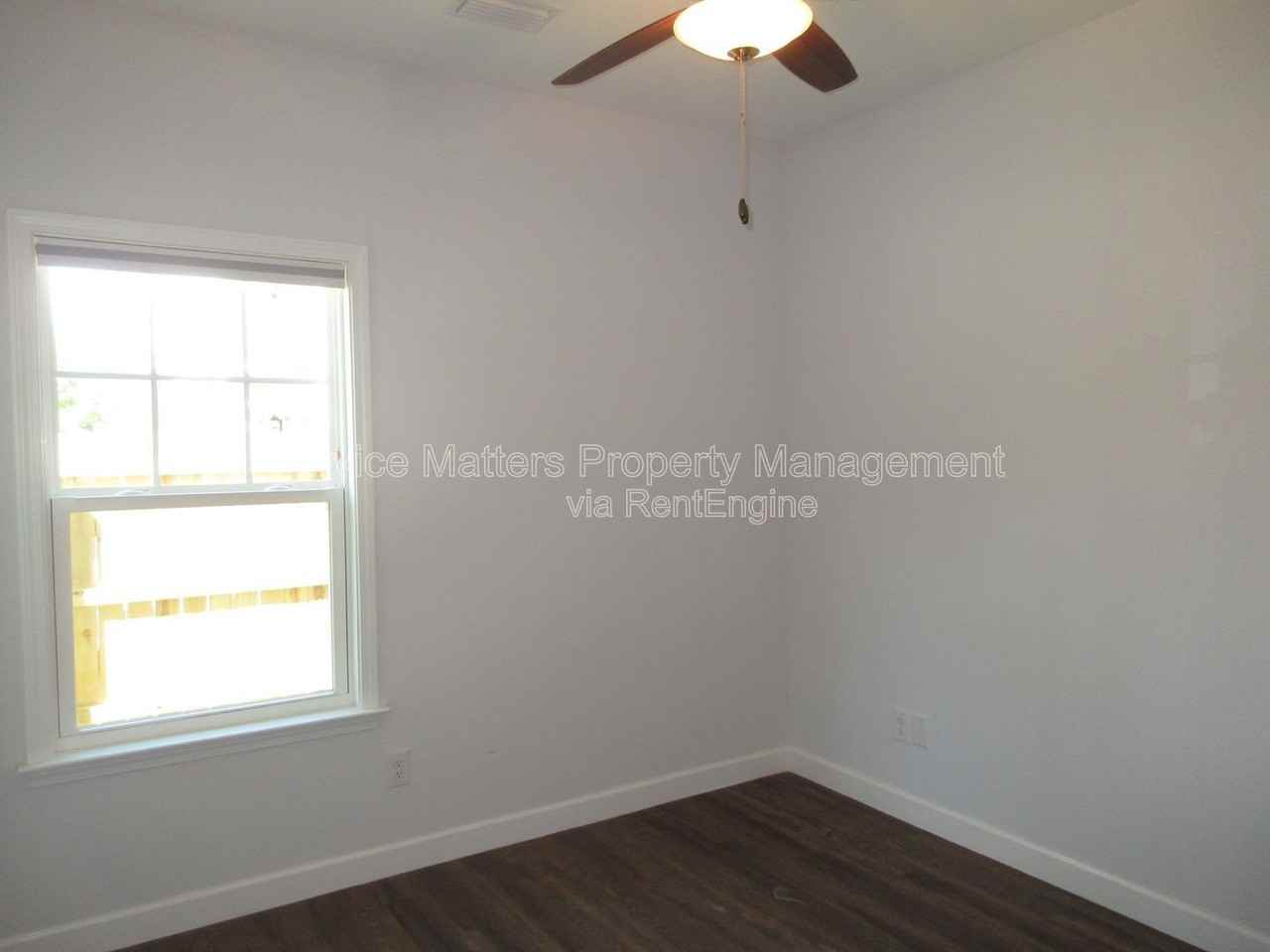 716 W Intendencia St - Photo 6 of 21