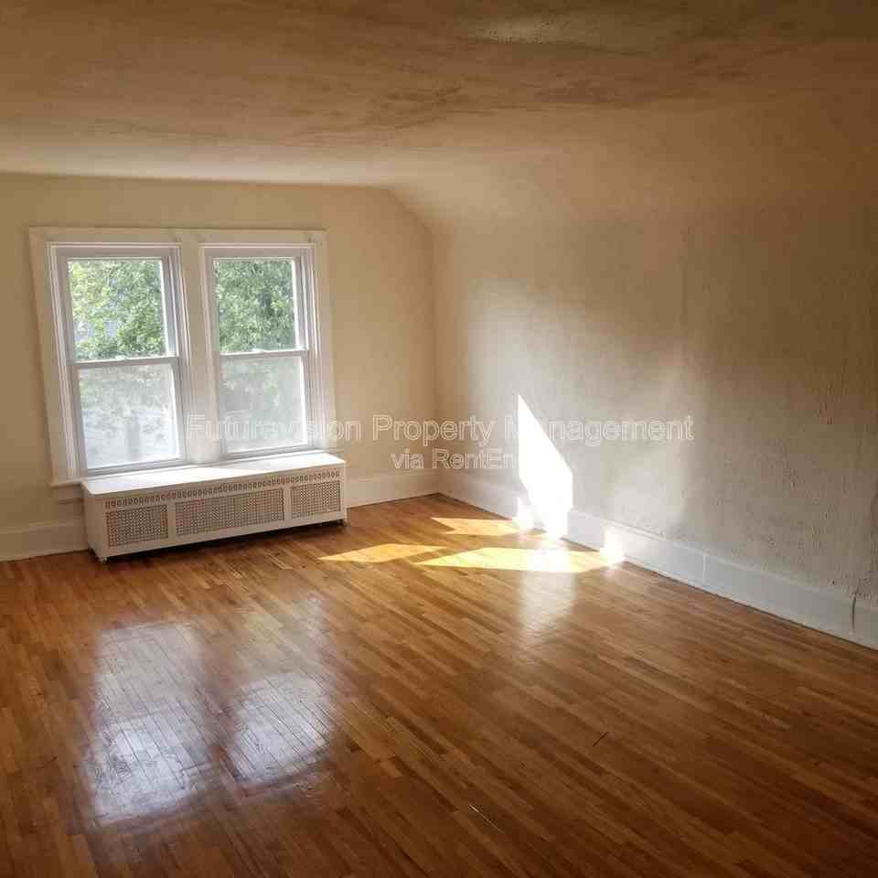 340 Marble St #2 - Photo 2 of 10