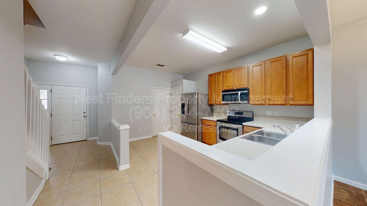 7518 Scarlet Ibis Ln - Photo 5 of 21