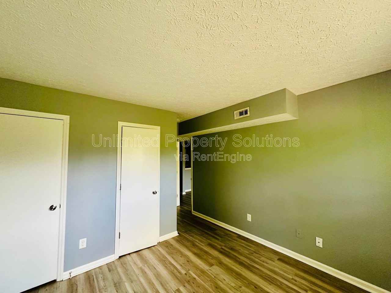 205 Sunn Aire Ct #B - Photo 6 of 14