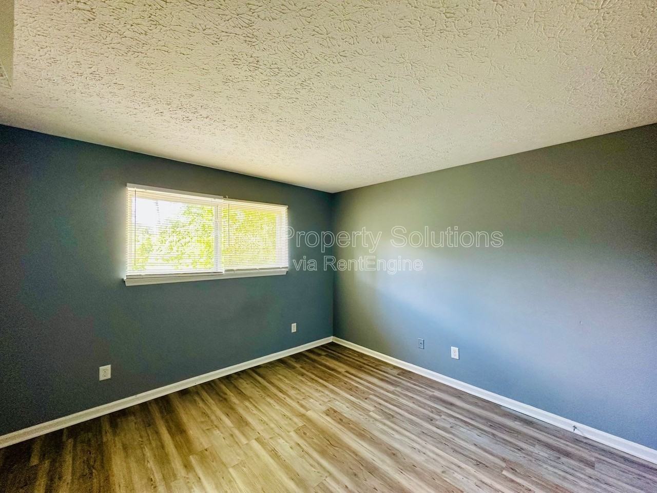 205 Sunn Aire Ct #B - Photo 7 of 14