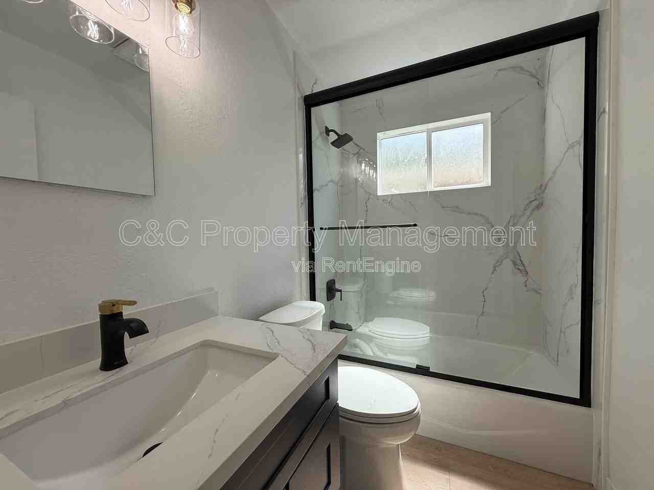 1720 48th Ave #A - Photo 6 of 8