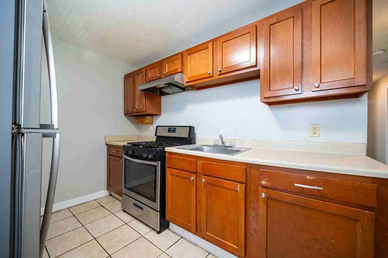 1298 N 5th St - Photo 6 of 11