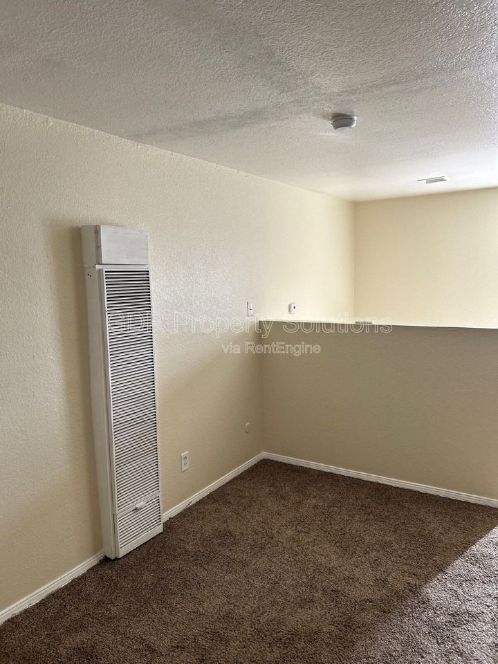 401 14th St Nw #34 - Photo 6 of 20